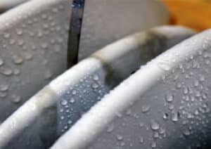 مقره سیلیکونی: راهکاری بینظیر در صنعت برق 1 مقره سیلیکونی ضدآّب